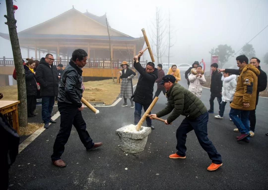 湖南旅游開發(fā)公司,懷化旅游開發(fā)公司,懷化峽谷探幽,懷化石林花山植物園